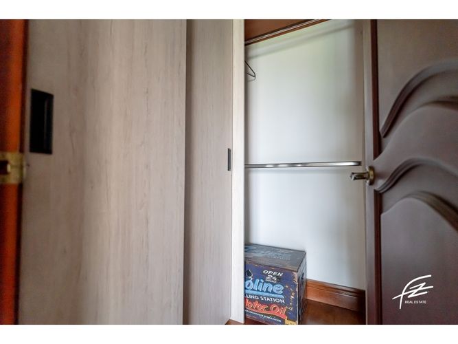 Casa de 6 alcobas en venta en El Poblado, Medellín, 456 m² · foto 8 de 24