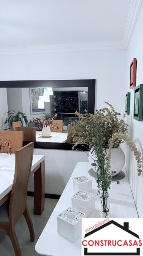 Apartamento en venta en La Almeria, Medellín · foto 15 de 24