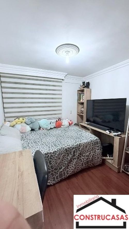 Apartamento en venta en La Almeria, Medellín · foto 20 de 24