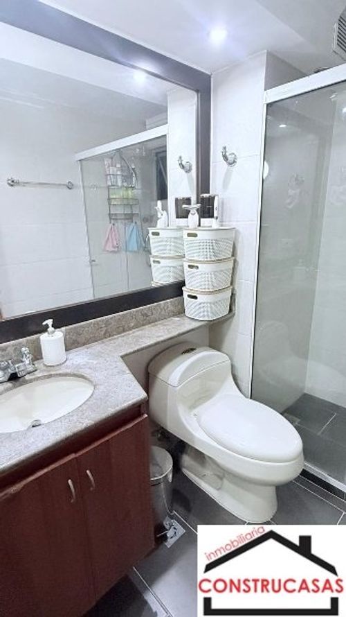 Apartamento en venta en La Almeria, Medellín · foto 24 de 24