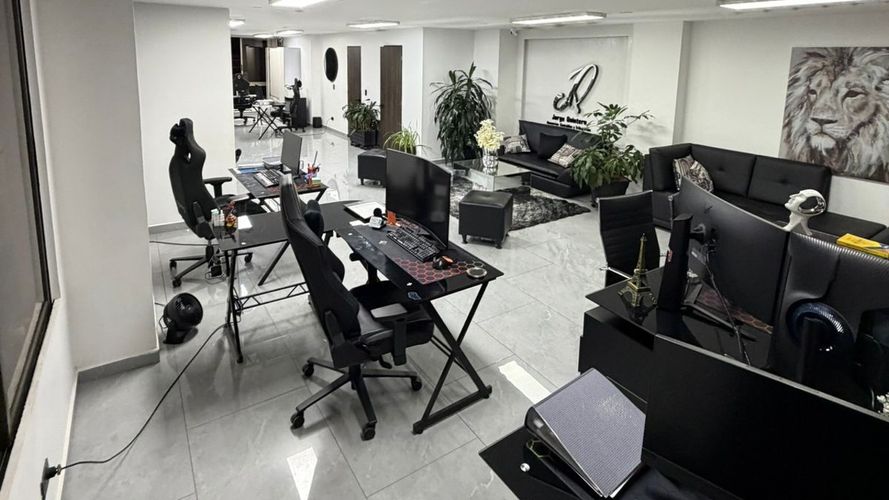 Oficina en venta en Florida Alto, Armenia, 91 m² · foto 7 de 8