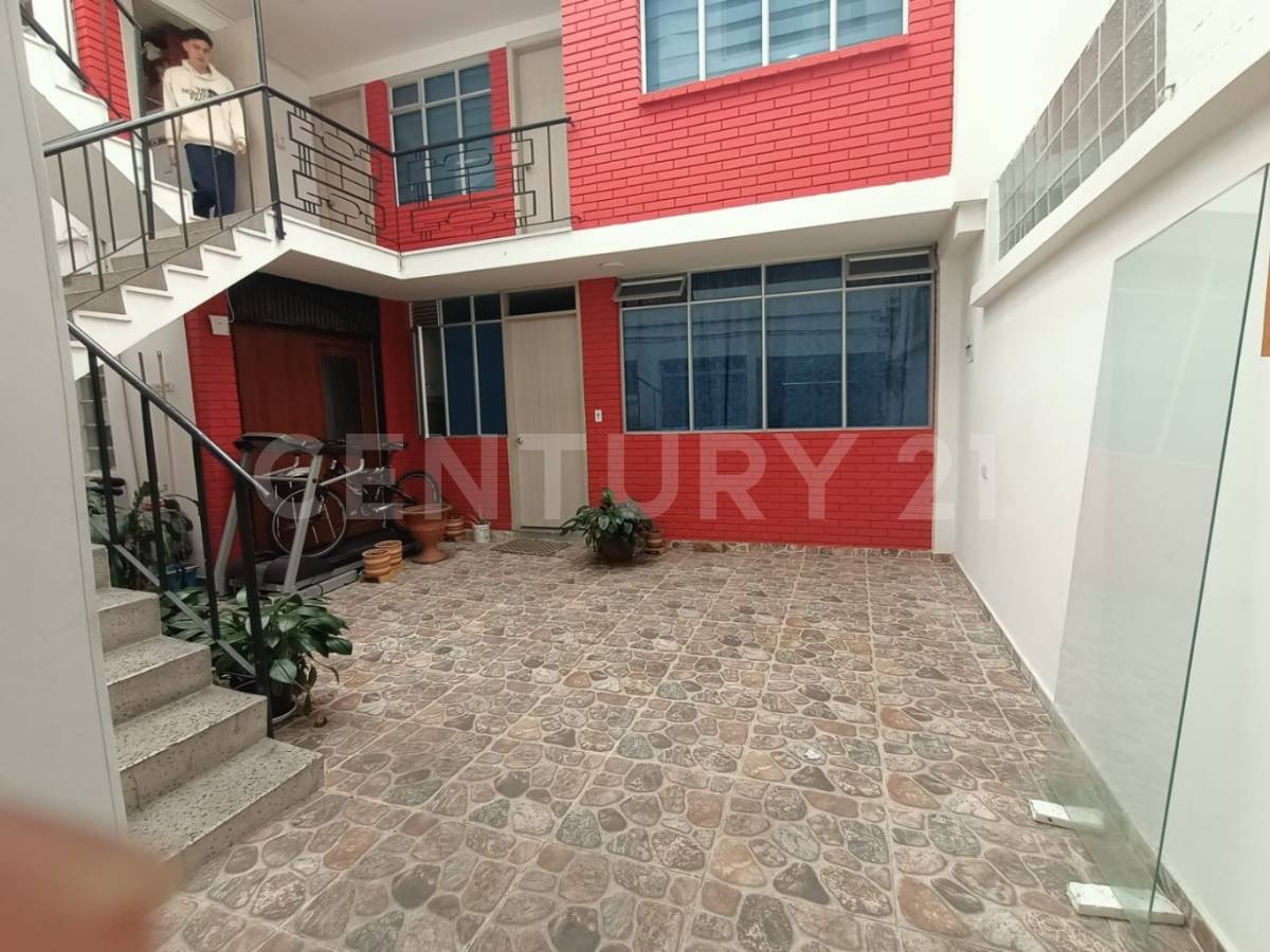 Casa en venta en El Recuerdo, Bogotá · foto 2 de 20