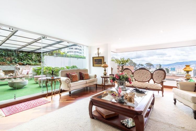 Apartamento de 3 alcobas en venta en El Refugio, Bogotá, 480 m² · foto 7 de 15