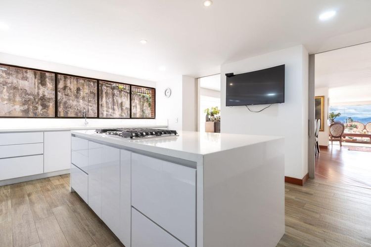 Apartamento de 3 alcobas en venta en El Refugio, Bogotá, 480 m² · foto 10 de 15