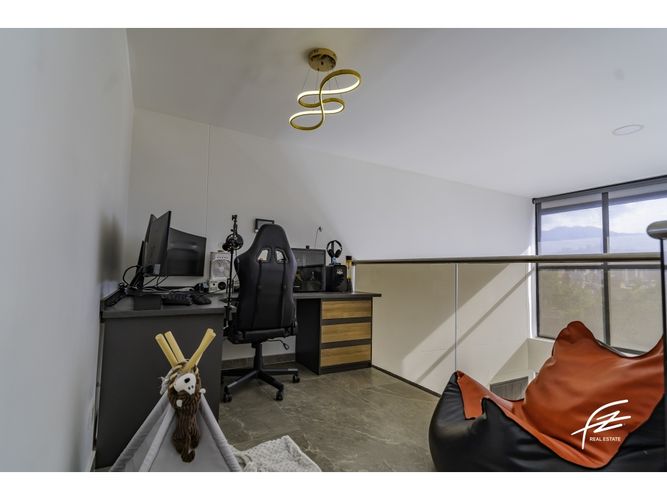 Apartamento de 3 alcobas en venta en Belén, Medellín, 144 m² · foto 16 de 24