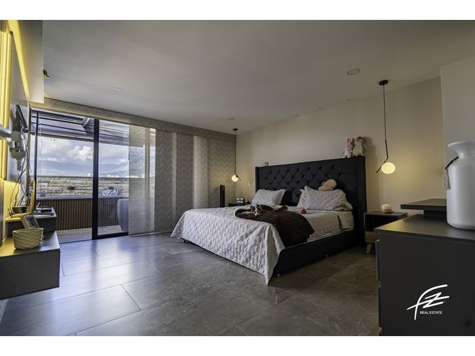Apartamento de 3 alcobas en venta en Belén, Medellín, 144 m² · foto 18 de 24