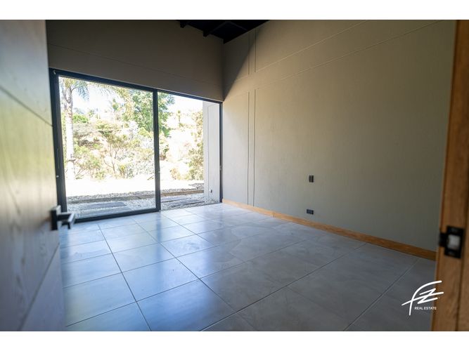 Casa de 3 alcobas en venta en Rionegro, 230 m² · foto 9 de 24