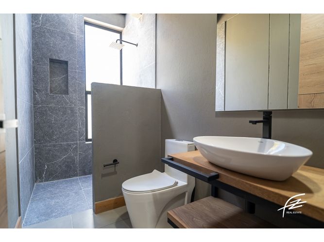 Casa de 3 alcobas en venta en Rionegro, 230 m² · foto 11 de 24