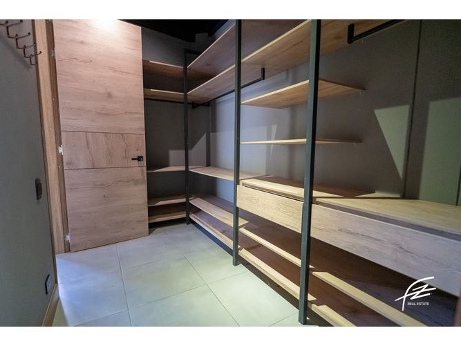 Casa de 3 alcobas en venta en Rionegro, 230 m² · foto 12 de 24