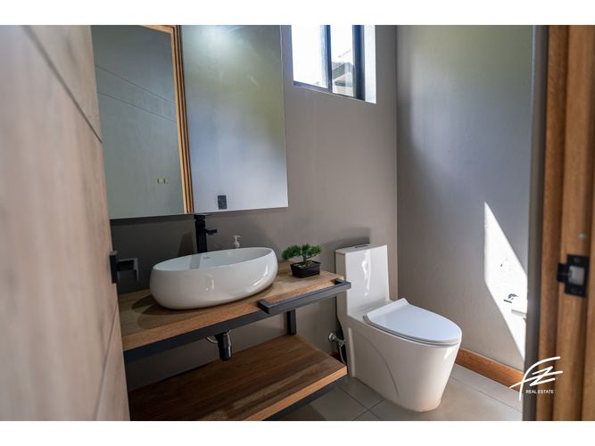 Casa de 3 alcobas en venta en Rionegro, 230 m² · foto 15 de 24