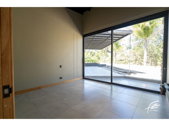 Casa de 3 alcobas en venta en Rionegro, 230 m² · foto 17 de 24