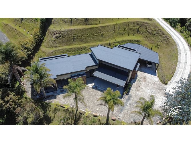 Casa de 3 alcobas en venta en Rionegro, 230 m² · foto 22 de 24