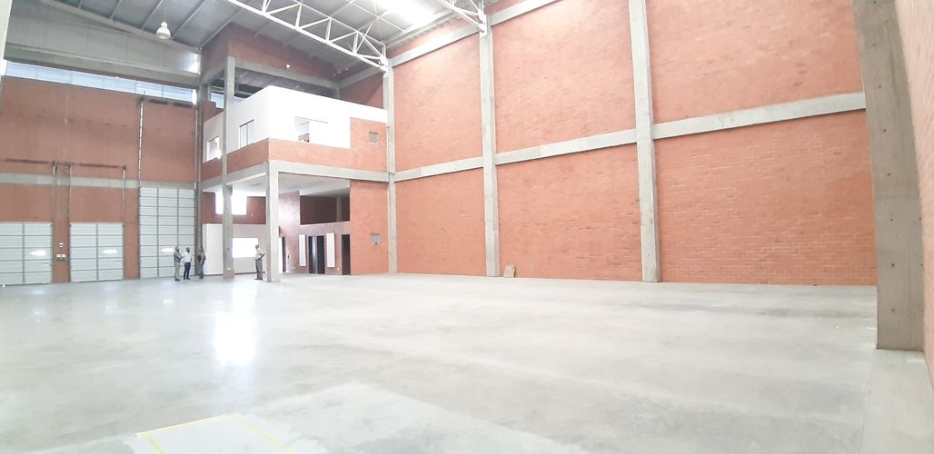 Bodega en arriendo en Zona Industrial, Cali, 727 m² · foto 18 de 19