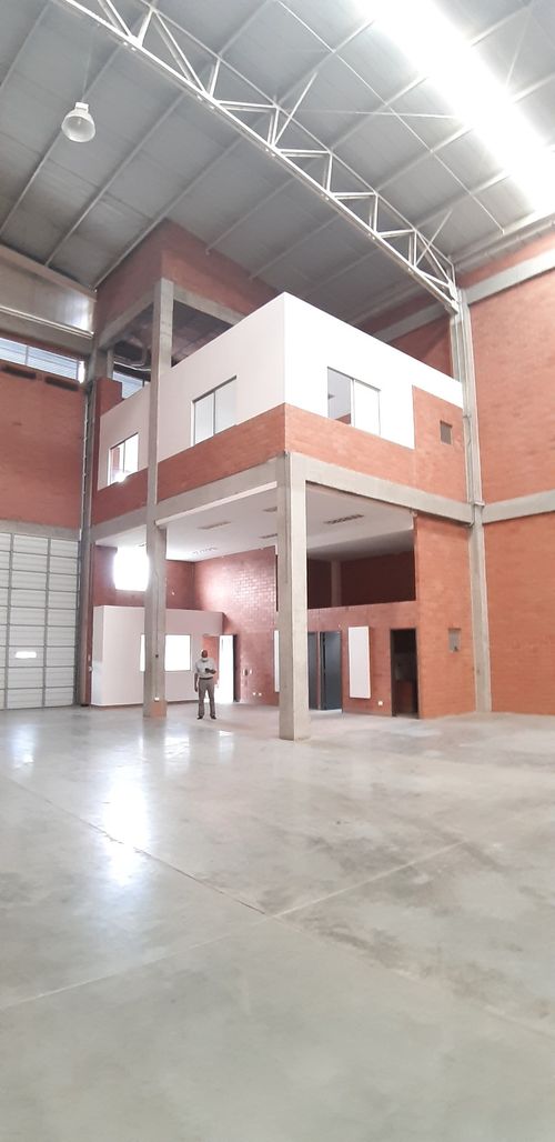 Bodega en arriendo en Zona Industrial, Cali, 727 m² · foto 5 de 19