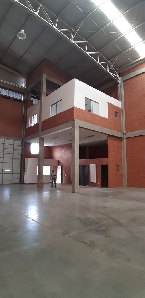 Bodega en arriendo en Zona Industrial, Cali, 727 m² · foto 12 de 19