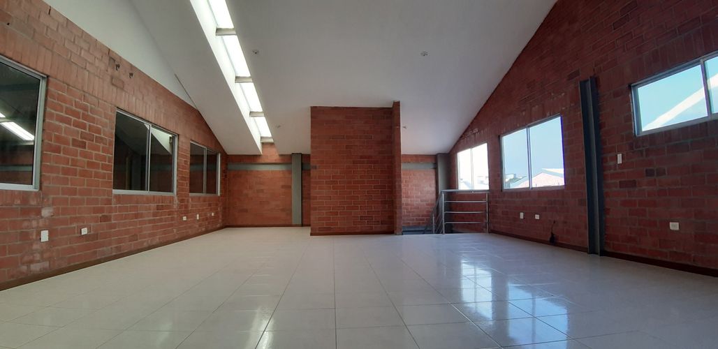 Bodega en arriendo en Zona Industrial, Yumbo, 780 m² · foto 5 de 24