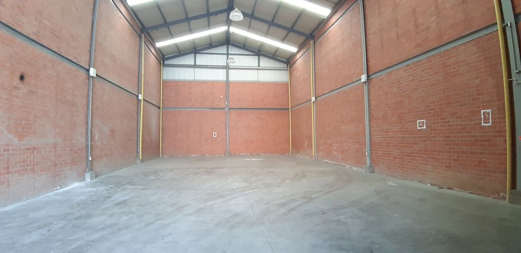 Bodega en arriendo en Zona Industrial, Yumbo, 780 m² · foto 15 de 24