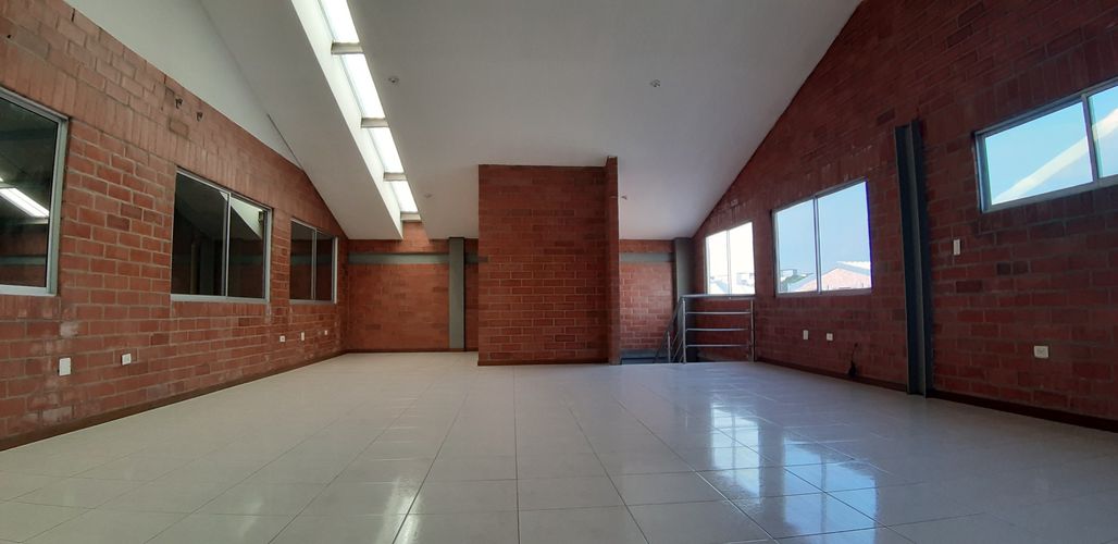 Bodega en arriendo en Zona Industrial, Yumbo, 780 m² · foto 9 de 24