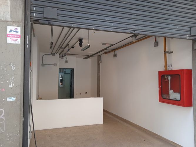 Local en arriendo en San Diego, Medellín, 39 m² · foto 2 de 24