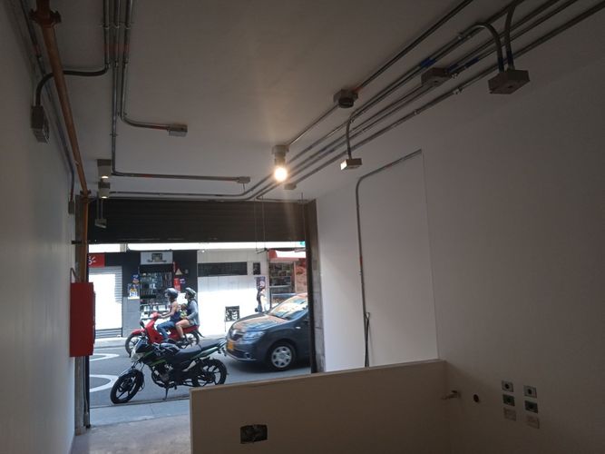 Local en arriendo en San Diego, Medellín, 39 m² · foto 17 de 24