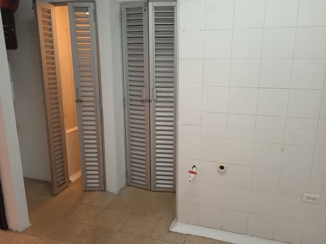 Local en arriendo en San Diego, Medellín, 39 m² · foto 19 de 24