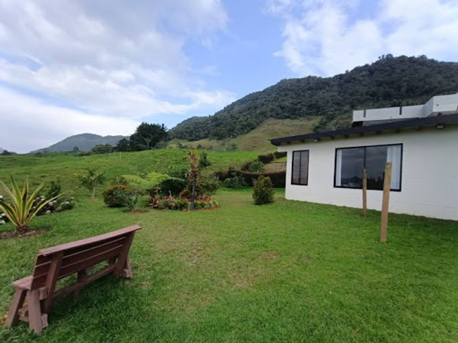 Finca en arriendo en El Tambo, La Ceja, 200 m² · foto 20 de 24