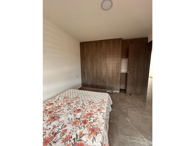 Edificio en venta en Champagnat, Cali, 750 m² · foto 18 de 24