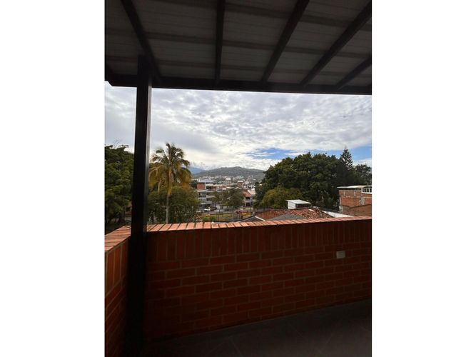 Edificio en venta en Champagnat, Cali, 750 m² · foto 20 de 24