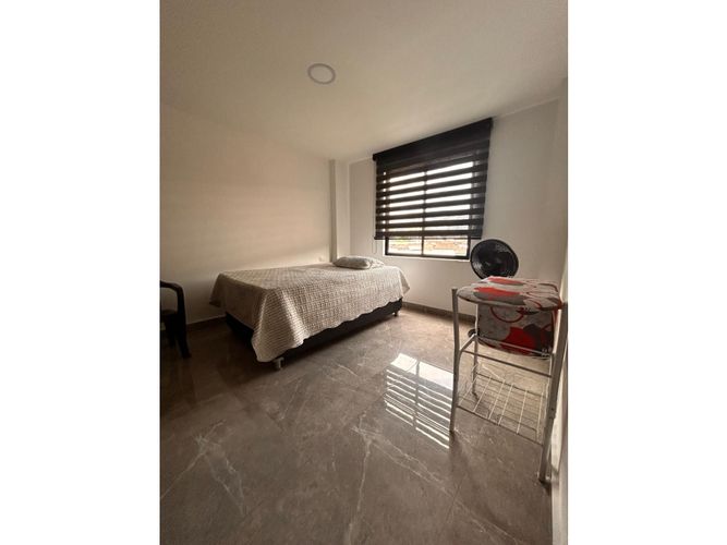Edificio en venta en Champagnat, Cali, 750 m² · foto 23 de 24