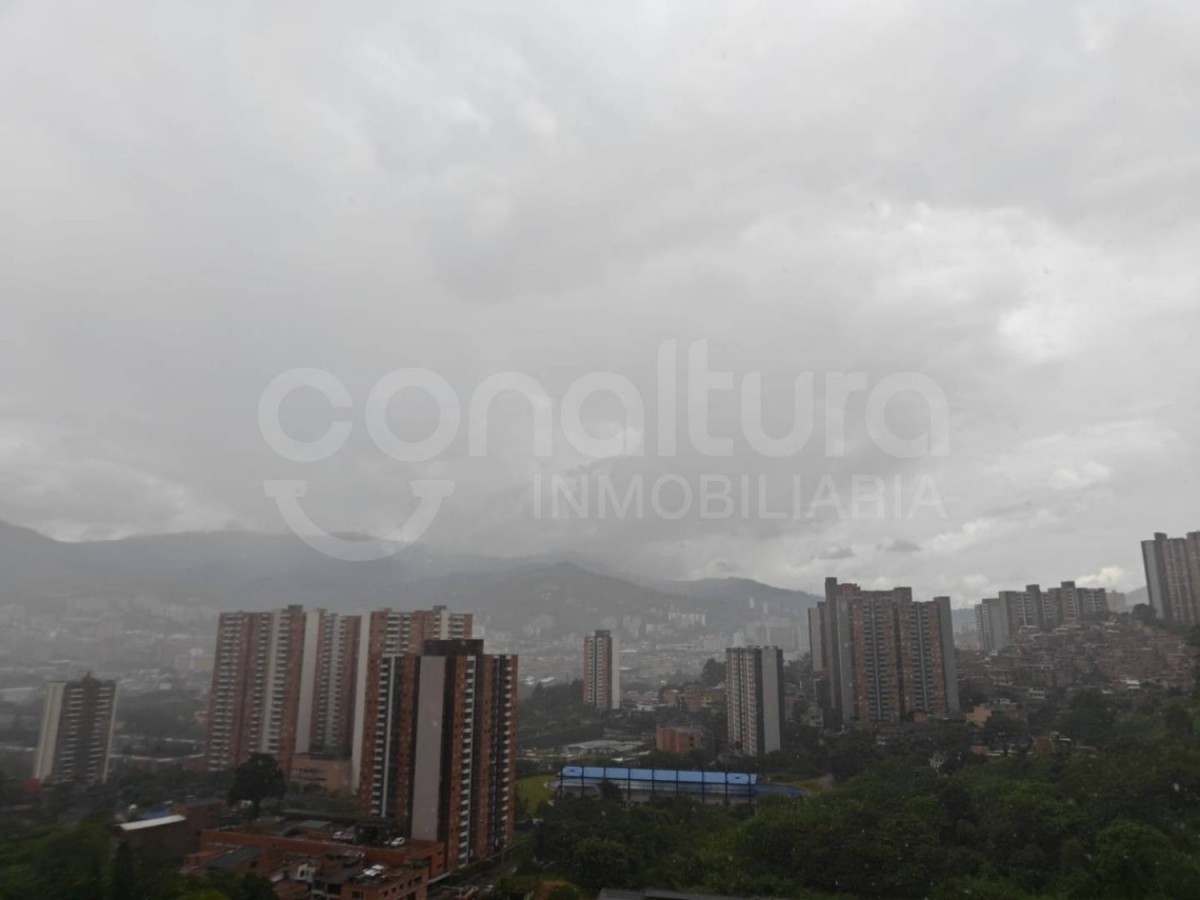Apartamento en venta en Viviendas del Sur, Medellín 5