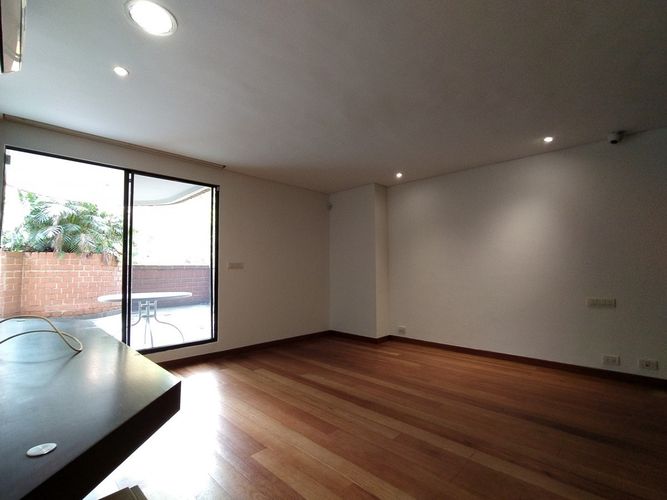 Apartamento en venta en Los Balsos, Medellín · foto 16 de 24