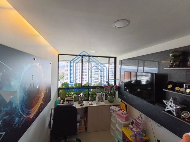 Apartamento de 2 alcobas en venta en Las Palmas, Medellín, 135 m² · foto 14 de 21