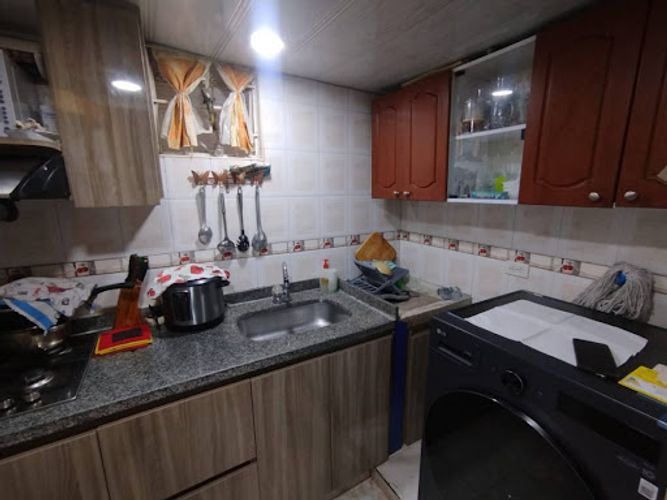 Apartamento en venta en Los Cerezos, Bogotá · foto 9 de 17