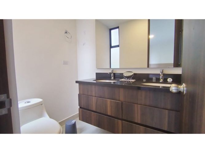 Apartamento de 2 alcobas en venta en Las Palmas, El Retiro, 83 m² · foto 12 de 13