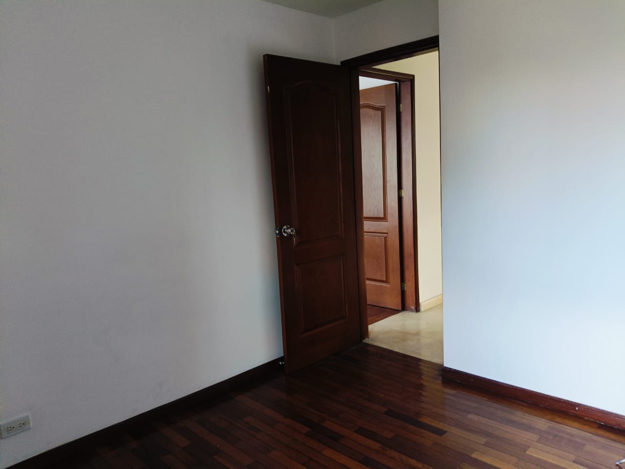 Apartamento en venta en La Frontera, Envigado · foto 5 de 24