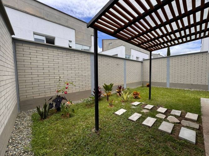 Casa de 4 alcobas en venta en El Porvenir, Rionegro, 220 m² · foto 19 de 23