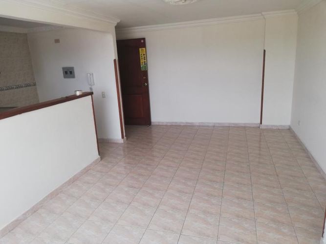 Apartamento de 3 alcobas en venta en Ciudadela Real De Minas, Bucaramanga, 62 m² · foto 3 de 10