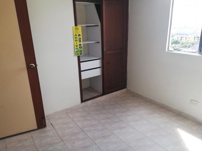 Apartamento de 3 alcobas en venta en Ciudadela Real De Minas, Bucaramanga, 62 m² · foto 8 de 10