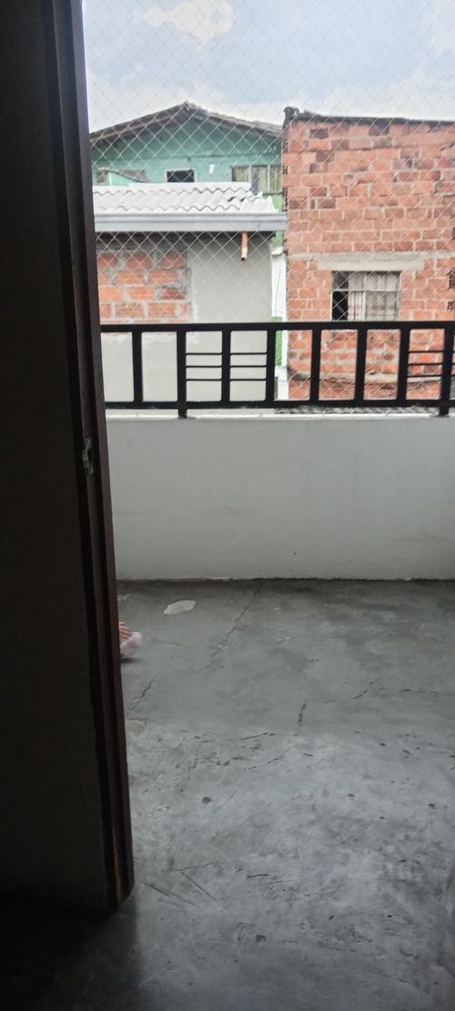 Apartamento de 3 alcobas en venta en Belén Las Violetas, Medellín, 115 m² · foto 4 de 20