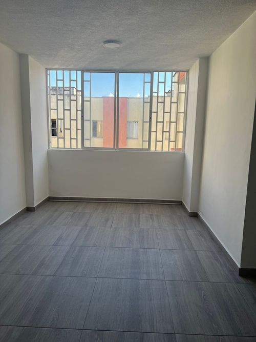 Apartamento de 3 alcobas en venta en Colseguros, Cali, 64 m² · foto 3 de 11