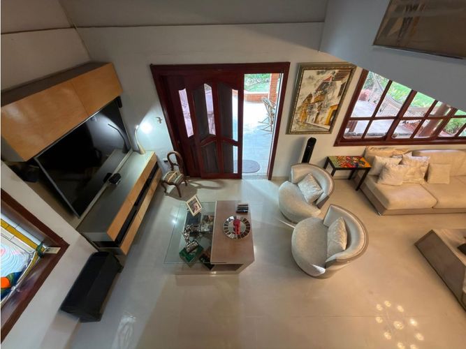 Casa de 5 alcobas en venta en El Country, Puerto Colombia, 350 m² · foto 2 de 24