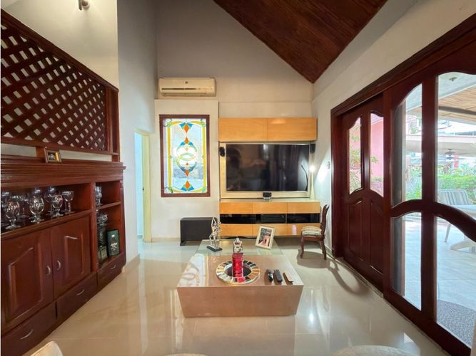 Casa de 5 alcobas en venta en El Country, Puerto Colombia, 350 m² · foto 5 de 24