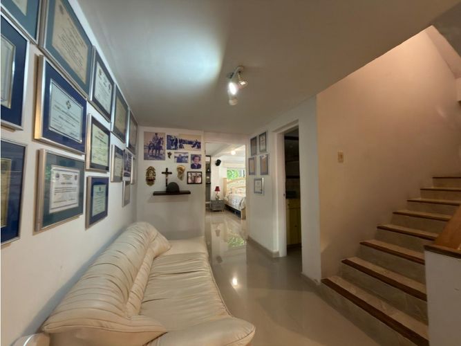 Casa de 5 alcobas en venta en El Country, Puerto Colombia, 350 m² · foto 9 de 24