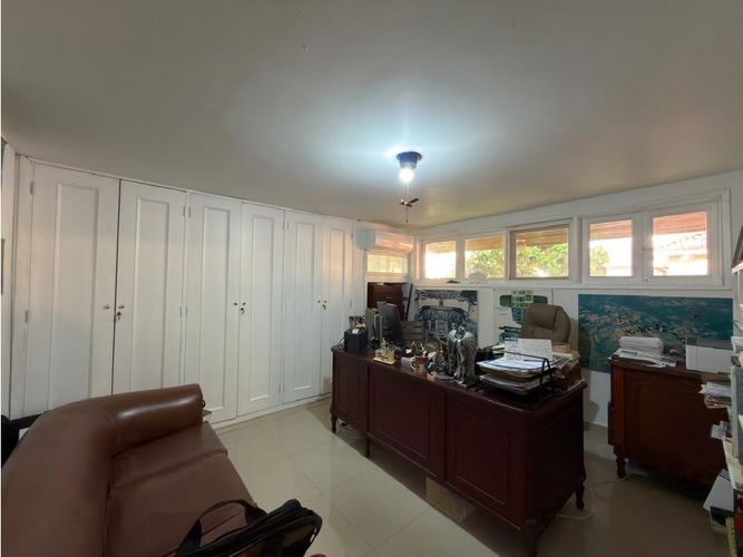 Casa de 5 alcobas en venta en El Country, Puerto Colombia, 350 m² · foto 18 de 24