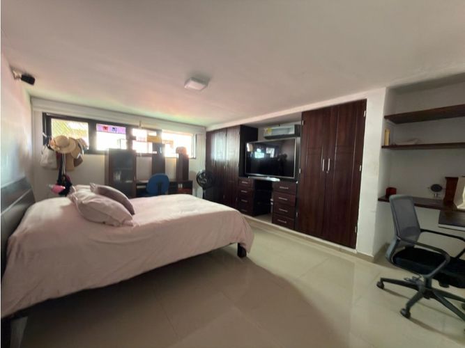 Casa de 5 alcobas en venta en El Country, Puerto Colombia, 350 m² · foto 23 de 24