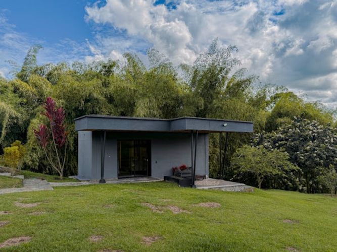 Casa de 3 alcobas en venta en Combia Baja, Pereira, 453 m² · foto 2 de 24