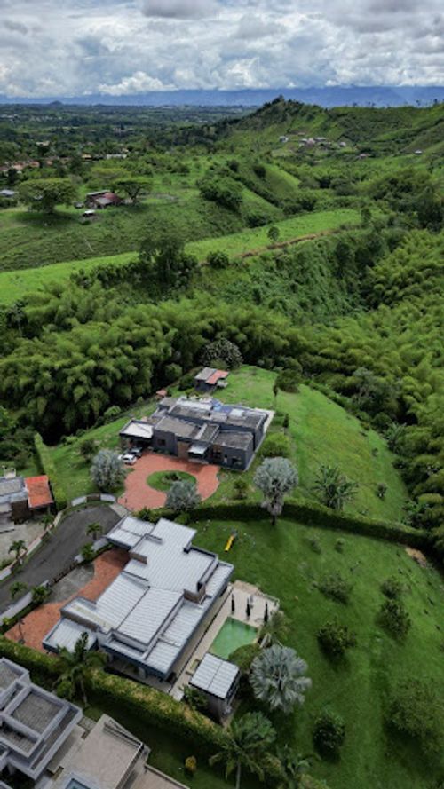Casa de 3 alcobas en venta en Combia Baja, Pereira, 453 m² · foto 22 de 24