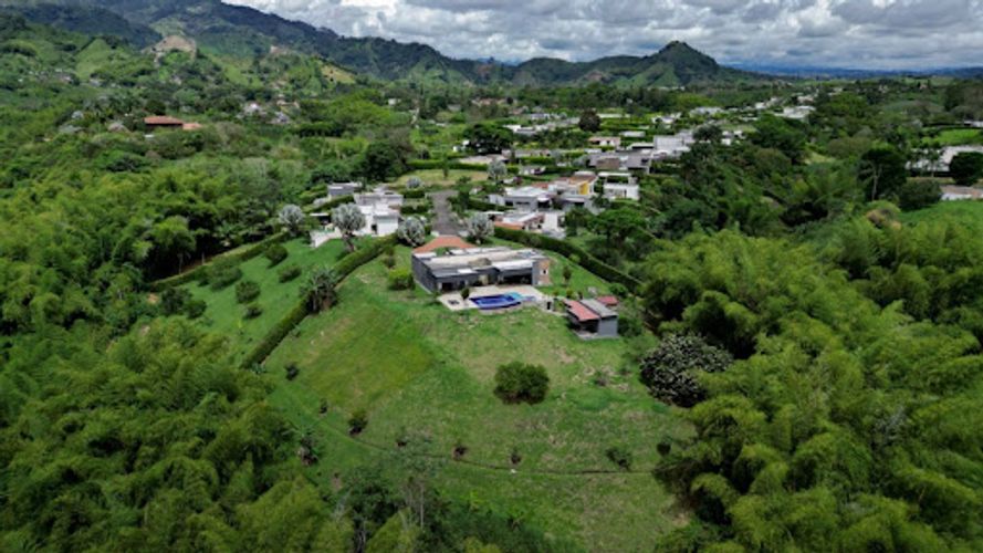 Casa de 3 alcobas en venta en Combia Baja, Pereira, 453 m² · foto 23 de 24