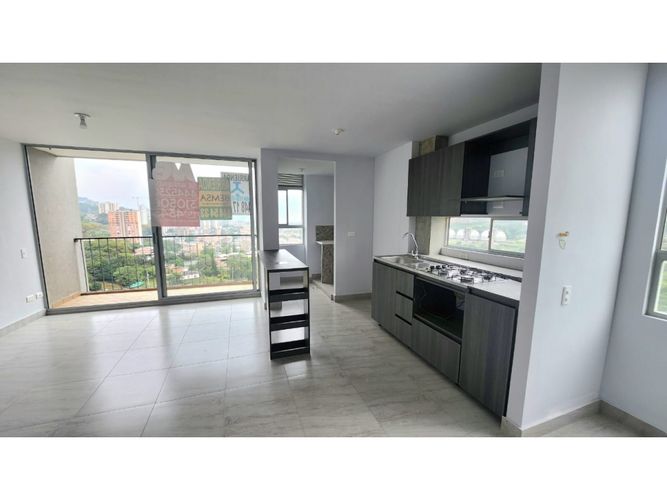 Apartaestudio en venta en Santander, Bello, 79 m² · foto 4 de 15
