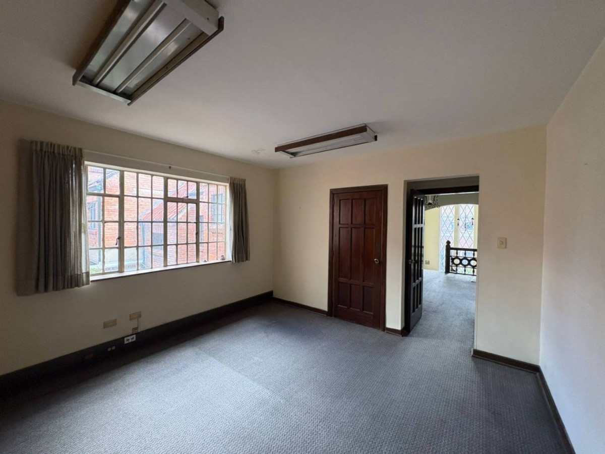 Casa en venta en Quinta Camacho, Bogotá · foto 6 de 23